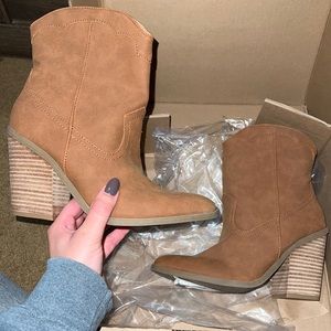 DOLCE VITA Cowboy Booties (Brand New)